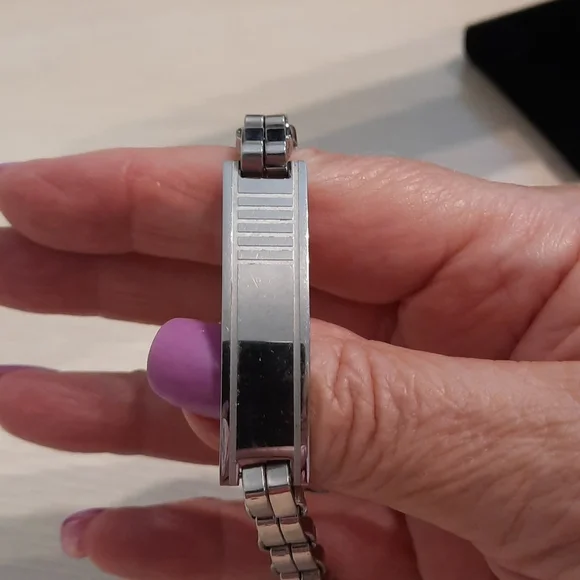 Bracelet - Picture 4 of 4